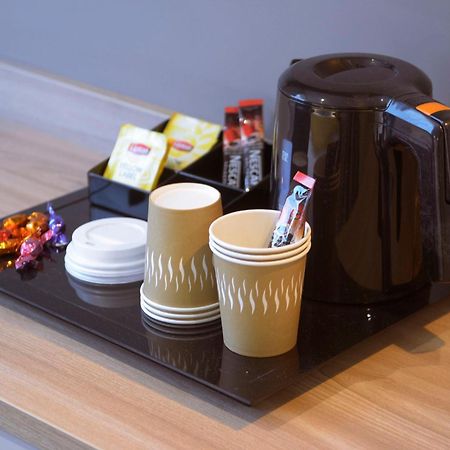 Aparthotel 37 Lodge Courbevoie Paris La Defense Kültér fotó