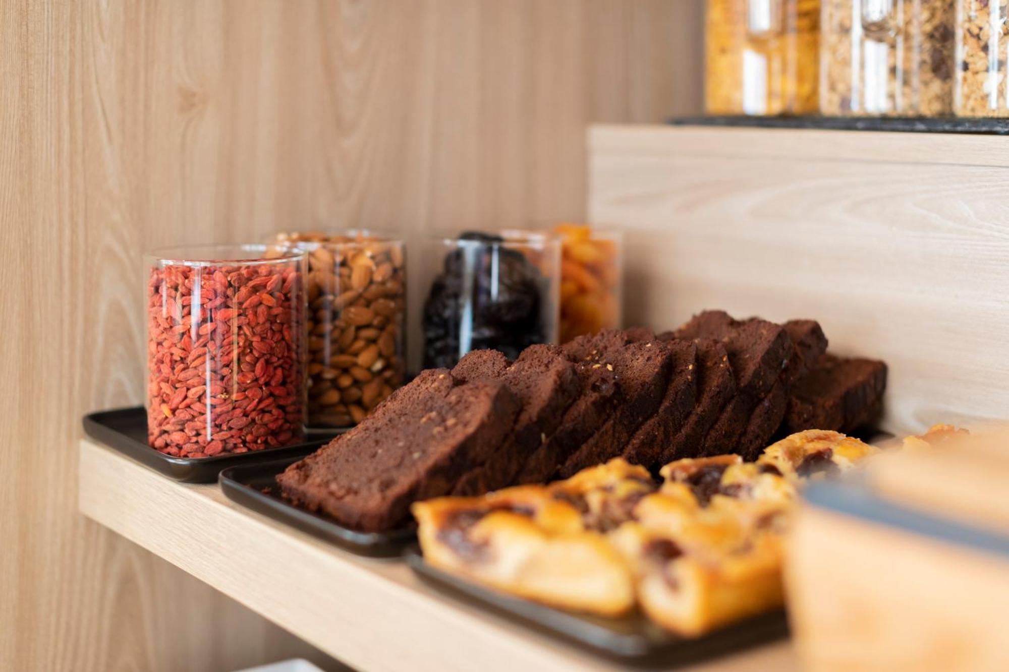 Aparthotel 37 Lodge Courbevoie Paris La Defense Kültér fotó